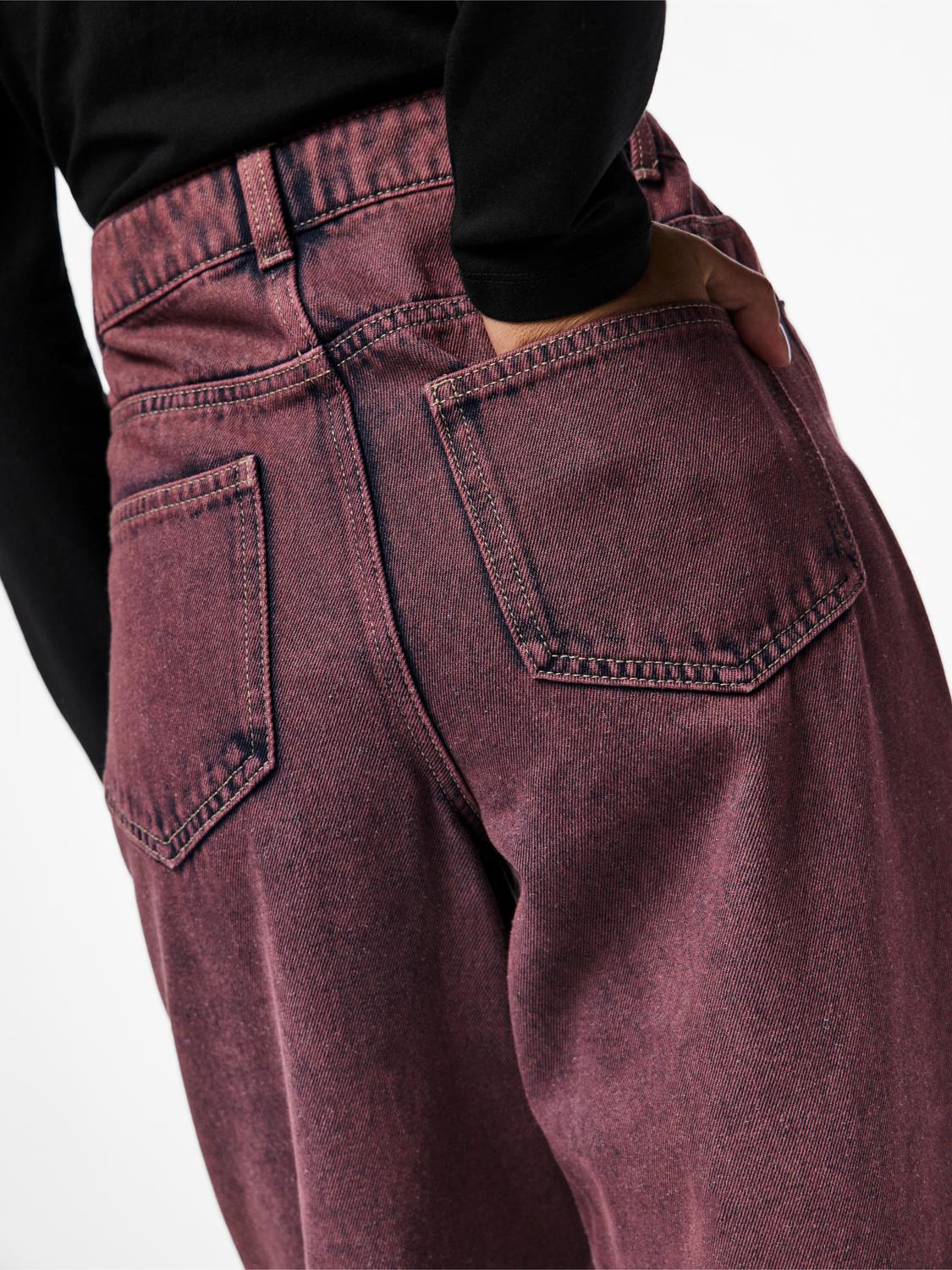 model_shot-detail